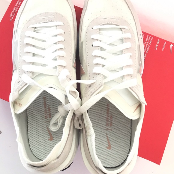 NWT Nike Women’s Waffle One Shoes Size: 11 - Picture 9 of 13